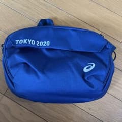 asics TOKYO 2020 ボディバッグ ウエストポーチのサムネイル
