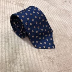 ネクタイのサムネイル