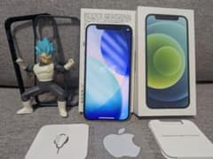 Apple iPhone 12 miniのサムネイル