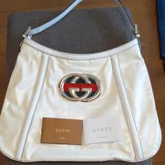 GUCCIショルダーバッグのサムネイル