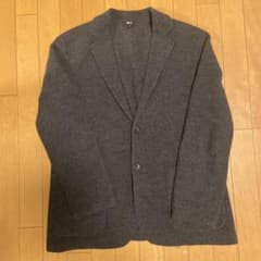 ユニクロ　ニット風ジャケットのサムネイル