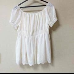 INGNI トップスのサムネイル