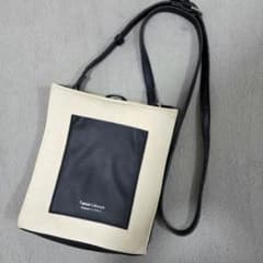 Typical Lifestyle ショルダーバッグ キャンバスのサムネイル