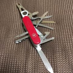 ビクトリノックス スイスチャンプのサムネイル