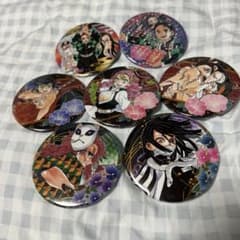 鬼滅の刃　原作缶バッジ　7点セットのサムネイル
