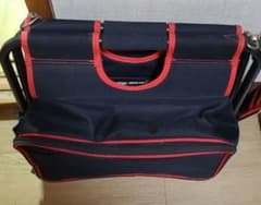 折り畳みチェアー式工具バック肩掛け付き未使用品のサムネイル