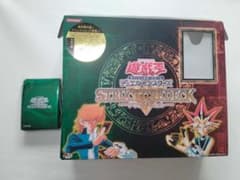 遊戯王　メタリックグリーン　スリーブ　未開封　+空箱　引退 遊戯王 メタリックグリーン スリーブ 未開封 +空箱 引退 - メルカリ