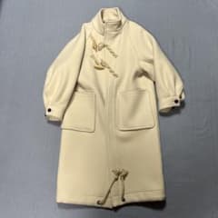 【破格】HYKE hyke ダッフルコートのサムネイル