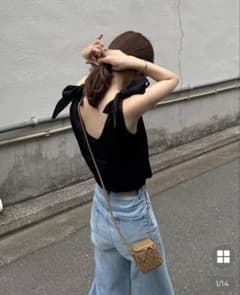 nugu ショルダーリボンシルキーブラウスのサムネイル