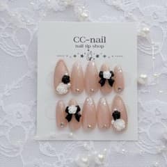 ネイルチップ フレンチガーリー リボン バラ ヌーディーピンク　秋冬　現品限りのサムネイル