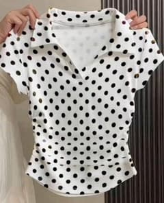 ✨️今日限定セール✨️水玉模様 半袖ポロシャツのサムネイル