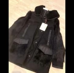 Moncler morbihan ブラック リアルファー付きコート - メルカリ