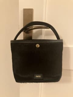 レア⭐︎chiiiibag 未使用ヘアハイドバスケットブラック - メルカリ