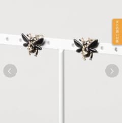 新品未使用◇SCARAB ピアスのサムネイル