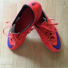 サッカースパイク  ナイキマーキュリアルのサムネイル