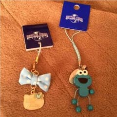 ユニバーサル クッキーモンスター&キティのサムネイル