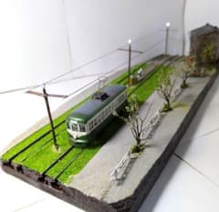 食*ン様 Ｎゲージ・ジオラマ展示台【ローカル駅寸景】※貨車2両付き！ 食*ン様 Nゲージ・ジオラマ展示台【ローカル駅寸景】※貨車2