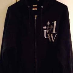 UVERworld 武道館 パーカー 黒 Mのサムネイル