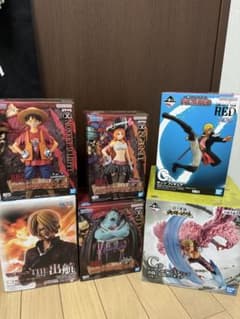 ワンピース フィギュアのサムネイル