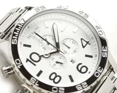【中古】NIXON 51-30クロノグラフ 防水（電池切れ）のサムネイル