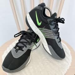 【美品】Nike GT カット アカデミー バッシュ 26cmのサムネイル