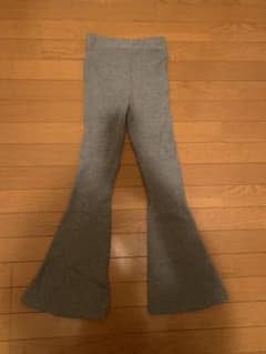 リブパンツ　フレアパンツ　AZULのサムネイル
