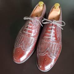 Ferragamoブラウンウィングチップ 本革靴イントレチャート 9EEsizeのサムネイル