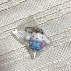シナモン　ちびっとも　制服のサムネイル
