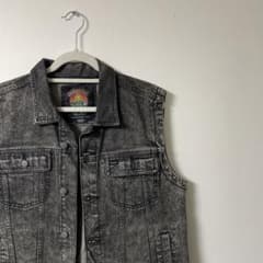 ☆値下げ!RVCA✖︎フレッチャー デニムベスト☆のサムネイル