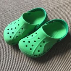 クロックス キッズ サンダルのサムネイル