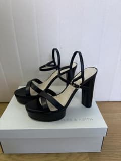 CHARLES & KEITH クロスオーバープラットフォームサンダル ブラックのサムネイル