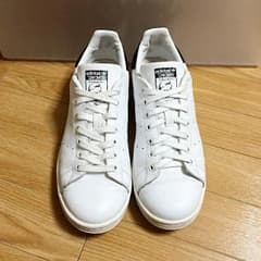美品 STAN SMITHのサムネイル