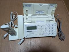 専用　ファックスがまだ必要なんです。電話子機も1台付き　ホワイト系のサムネイル