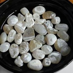 天然瑪瑙色々サイズ100グラムのサムネイル