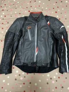 KUSHITANI ターマックモトⅡ レザーエンボス加工 Mサイズ KUSHITANI ターマックモトⅡ レザーエンボス加工 Mサイズ - メルカリ