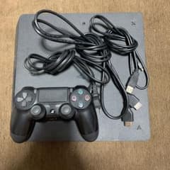 PlayStation®4 ジェット・ブラック 500GB CUH-2000A…のサムネイル