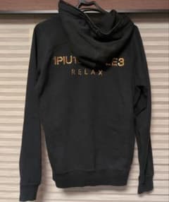 1PIU1UGUALE3 ウノピュウウノグァーレトレ パーカー パーカーのサムネイル