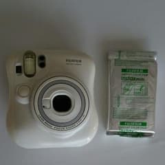チェキ instax miniのサムネイル