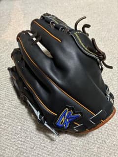 ゴリラスポーツ　一般軟式　投手用グローブ　ノーホール型　極美品 本日限定値下げ ゴリラスポーツ 一般軟式 投手用グローブ ノーホール型