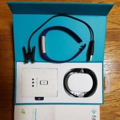 Fitbit alta 活動量計 リストバンドのサムネイル