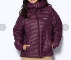 patagonia Women's パープルダウンジャケットのサムネイル