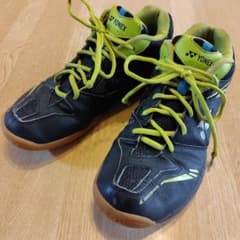 YONEX バドミントンシューズ ブラック ライムグリーン　26cmのサムネイル
