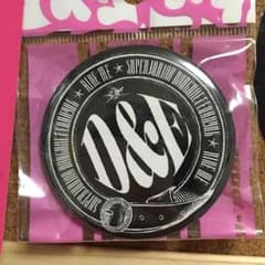 D&Eオリジナル缶バッチ（SuperJunior）のサムネイル