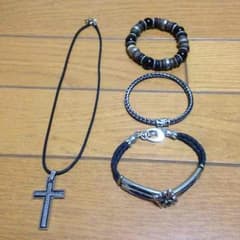 ネックレス、ブレスレットセットのサムネイル