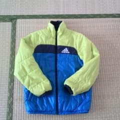 アディダス　140   薄手のジャンパーのサムネイル