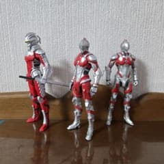 ULTRAMAN 漫画特装版付属フィギュア 3体セットのサムネイル