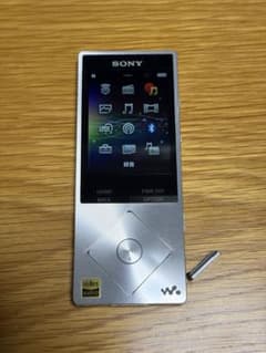SONY WALKMAN NW-A16 と32G SDカード - メルカリ