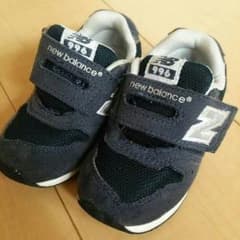 ニューバランス14㎝のサムネイル