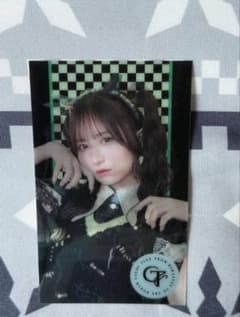 小川 奈々子 角度で顔が変わるのサムネイル