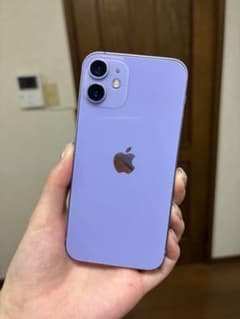 Apple iPhone 12 パープル 本体のサムネイル